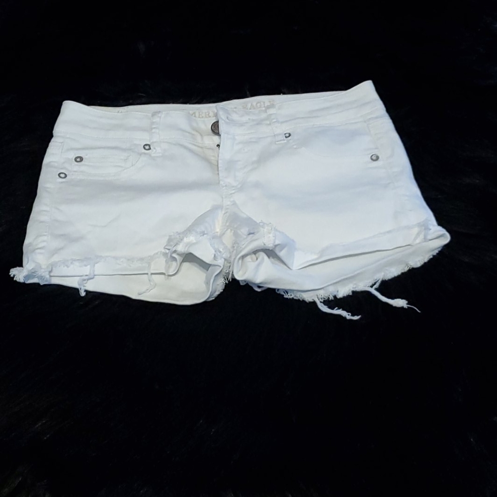 2/$15🦋 American Eagle shorts